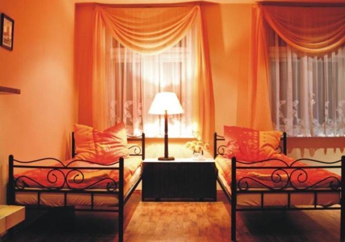 Hostel Luna Lodź Ruang foto